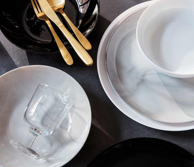 Assiette coupe plate rond marbre gris verre opal Ø 25 cm Diwali Luminarc