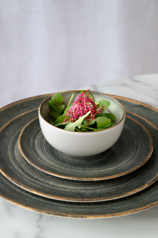 Assiette plate bord droit rond gris anthracite porcelaine Ø 25 cm Terra Pro.mundi